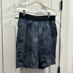 Men’s Lululemon Workout Shorts
